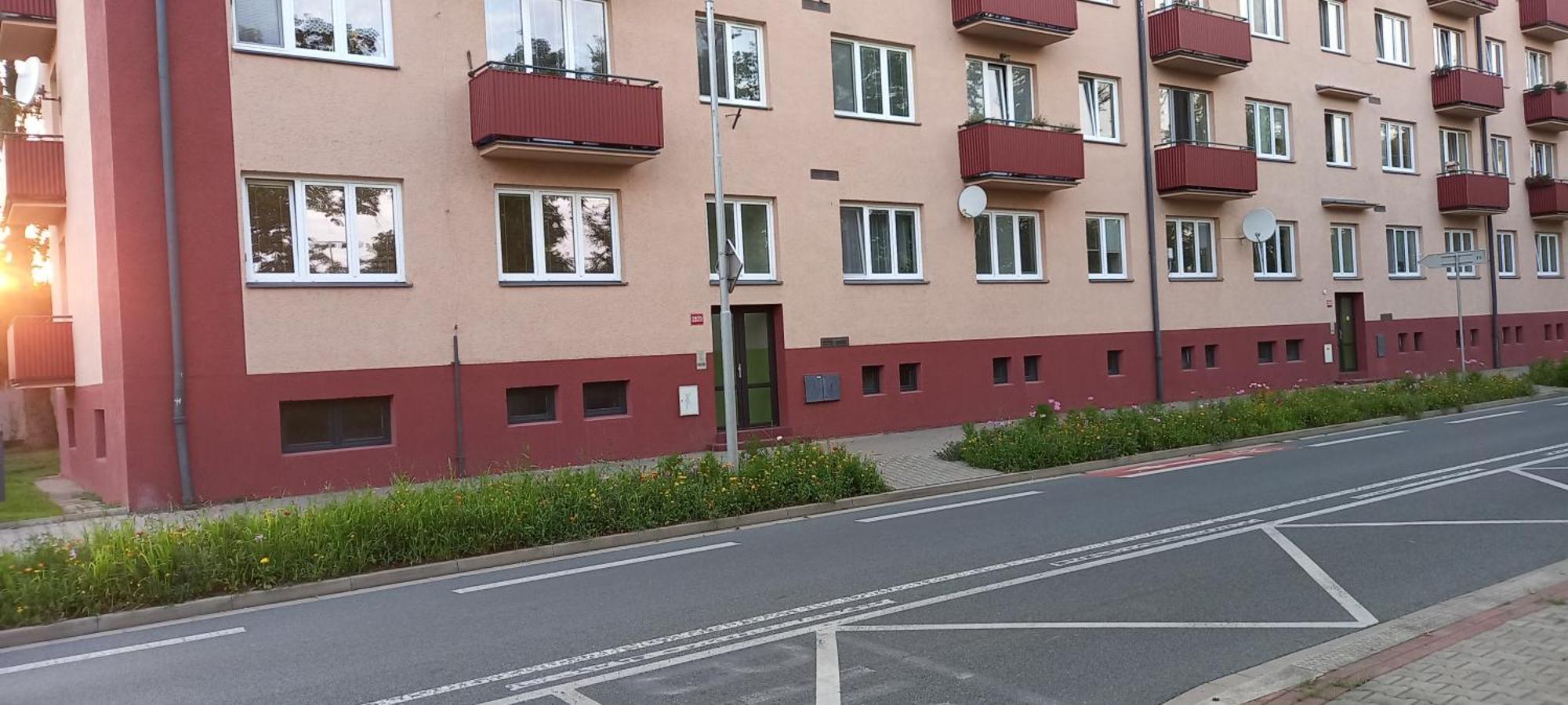 Garsonka Ve Dvore Dvůr Králové nad Labem Exterior foto